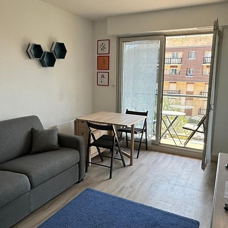 Studio Central A Cabourg Avec Balcon, Wifi Gratuit & Parking - Fr-1-487-372 Экстерьер фото